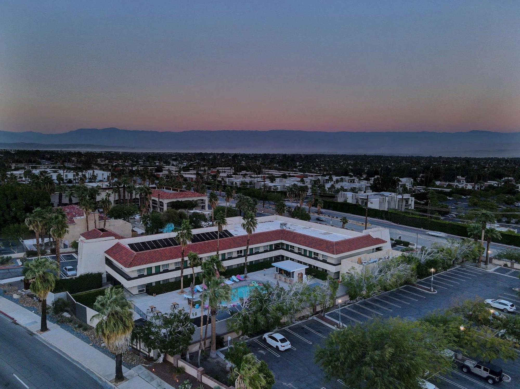 The Infusion Beach Club パーム・スプリングス エクステリア 写真